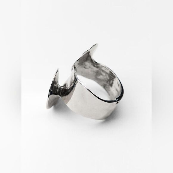 ZARA SPIRAL ARMBAND - Picture 4 of 5